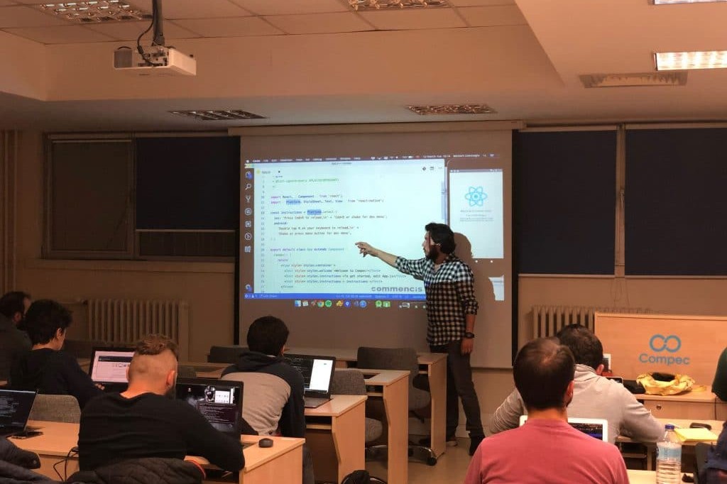 react native training commencis